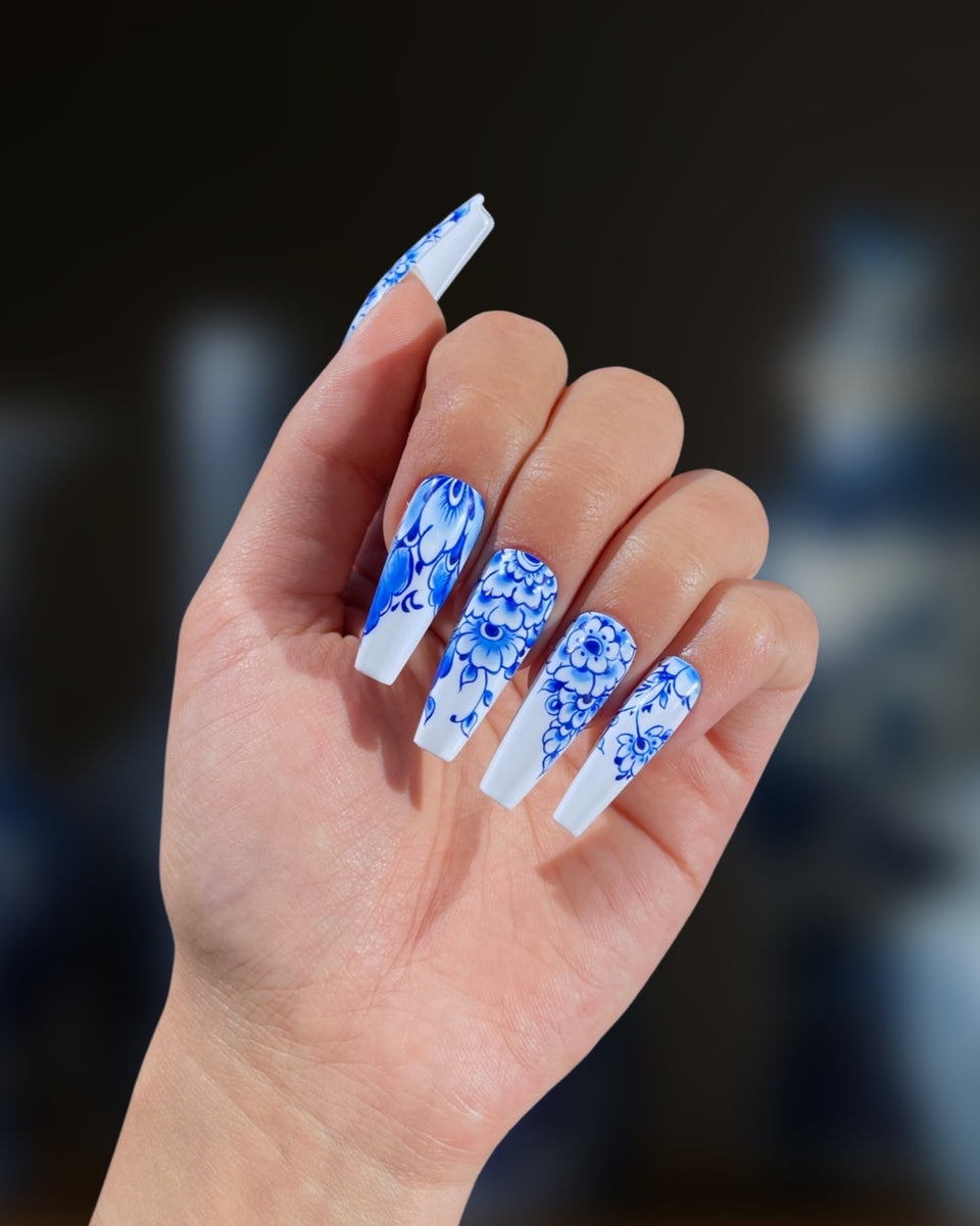 Chrysanthemums Pamper Nail Gallery