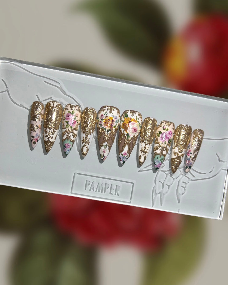 Gilded Glamour Pamper Nail Gallery