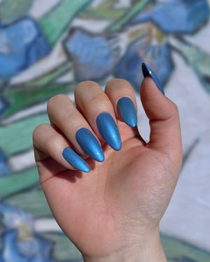 Van Gogh Iris Blue