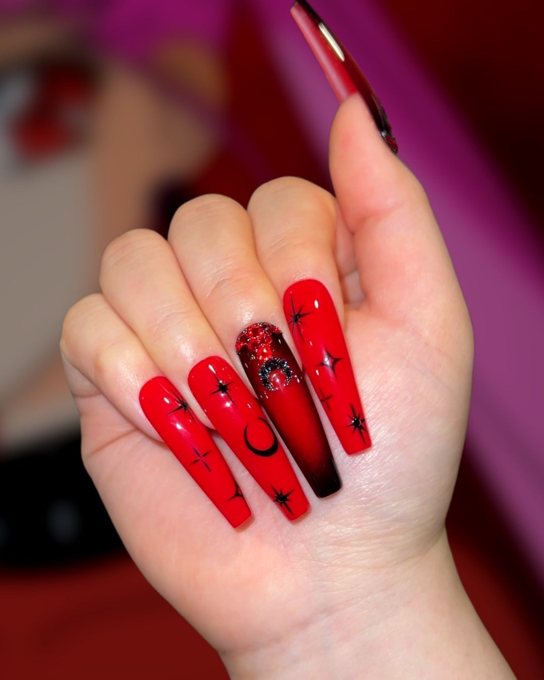 Dark Twinkles – Pamper Nail Gallery