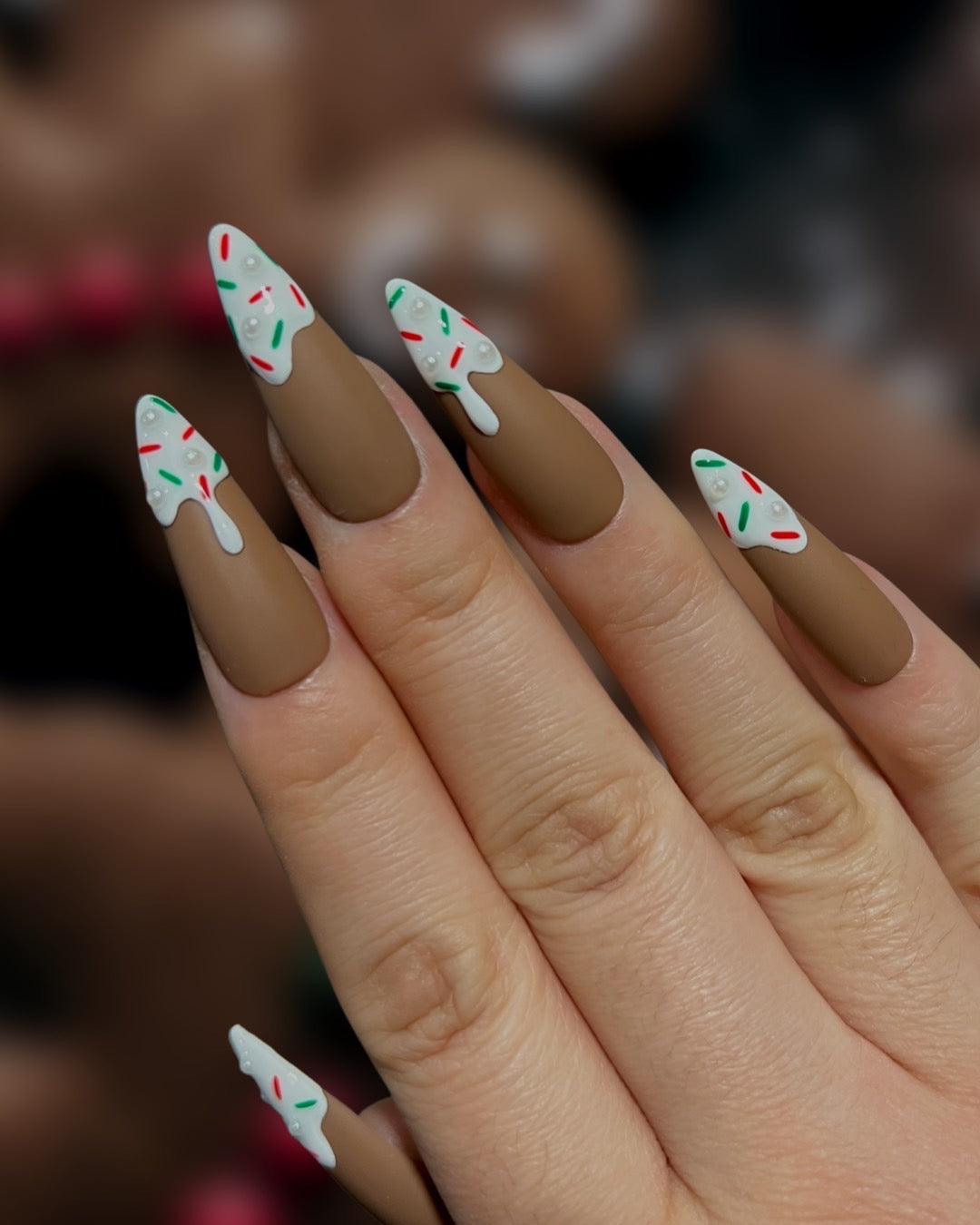 Gingerbread Drip – Pamper Nail Gallery