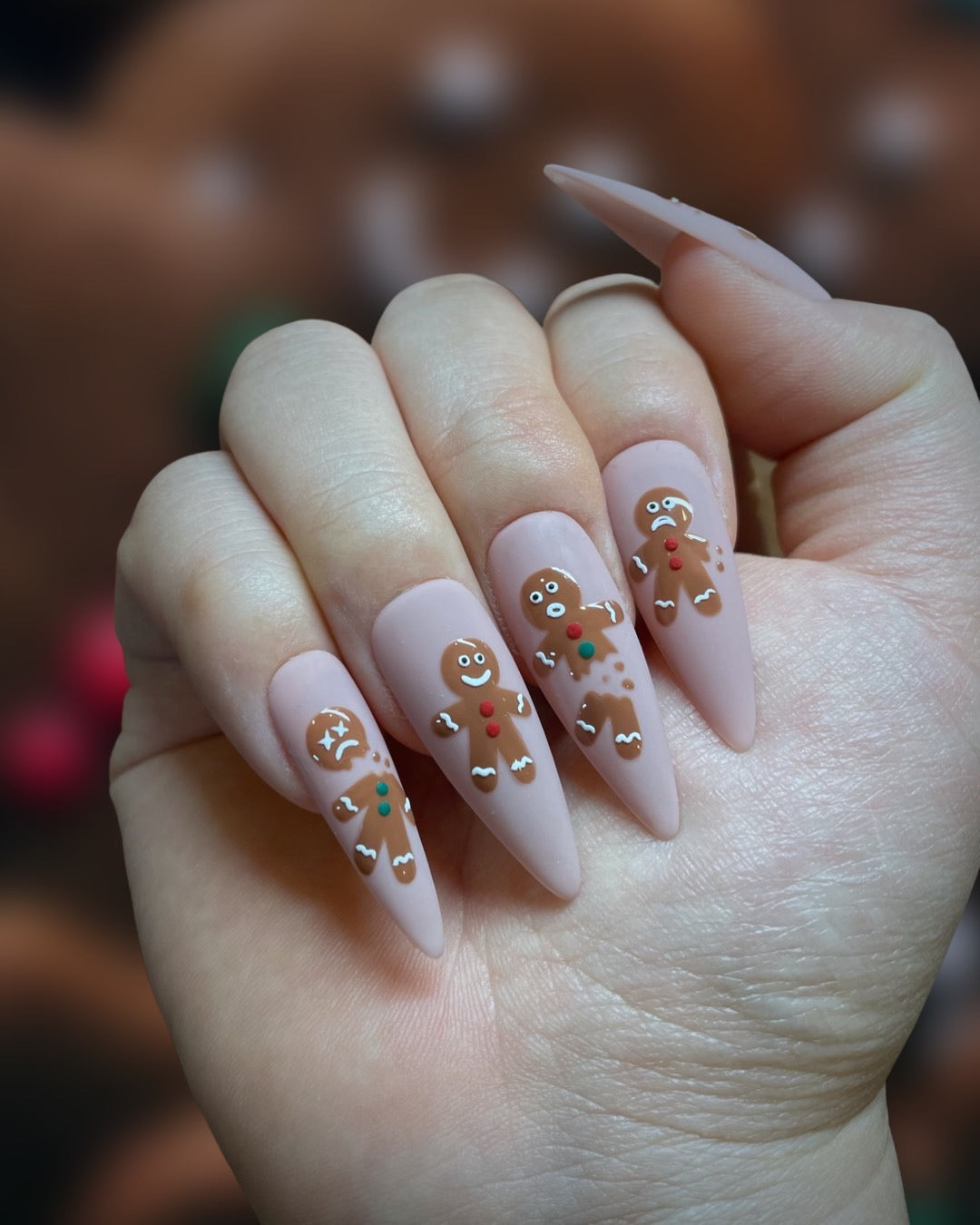 Gingerbread Mania – Pamper Nail Gallery